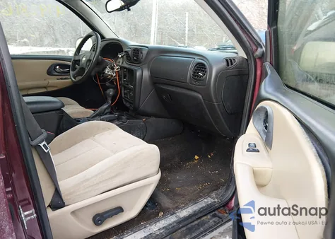 2005 Chevrolet Trailblazer Ls from USA, damaged, VIN 1GNDT13S852109871